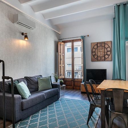Beautiful Renovated Loft Minutes From The Beach Барселона Екстер'єр фото