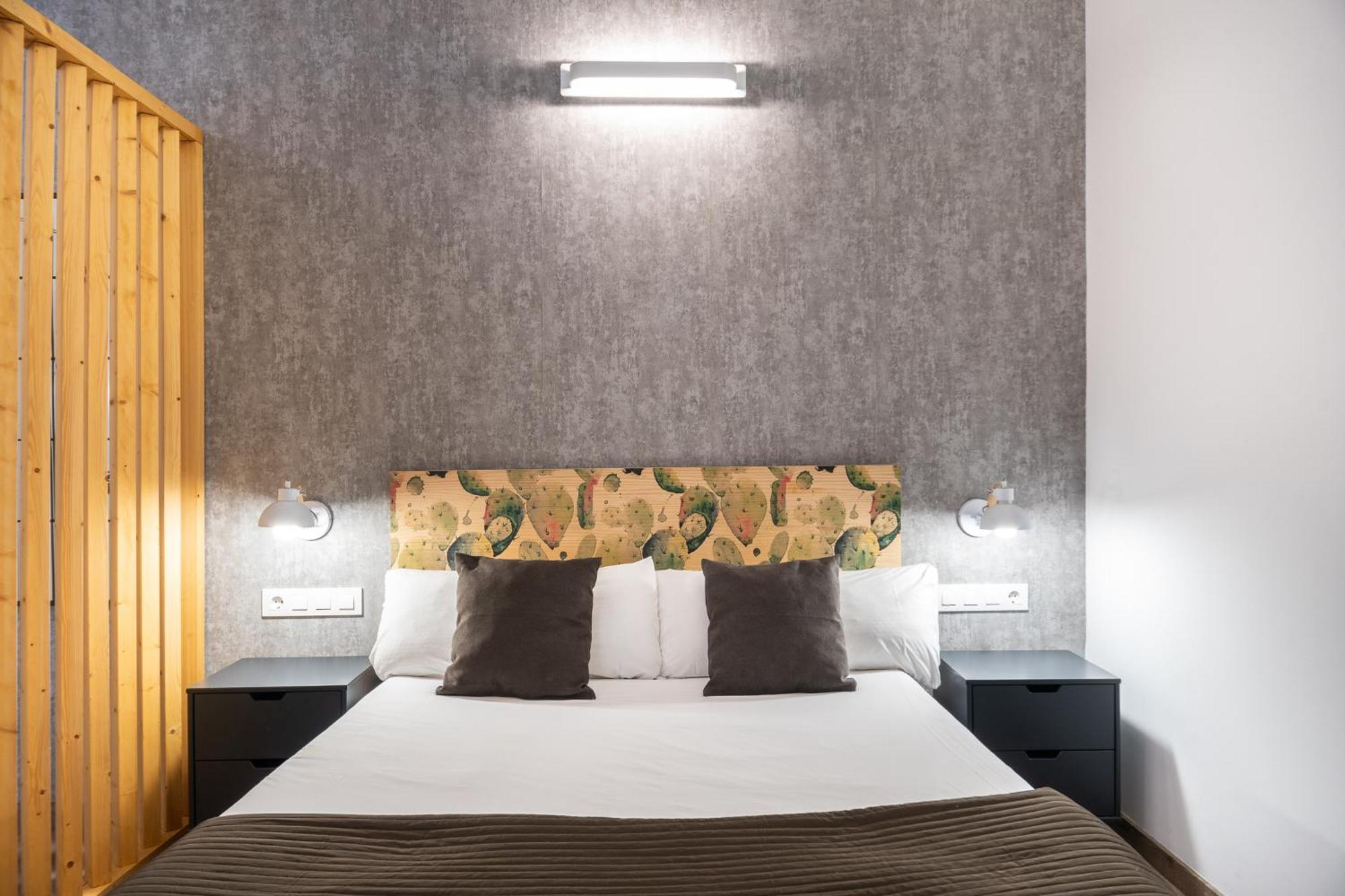 Beautiful Renovated Loft Minutes From The Beach Барселона Екстер'єр фото
